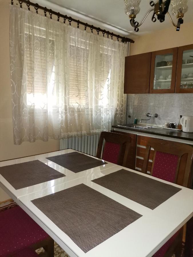Kelizual Apartman Gornji Milanovac Kültér fotó