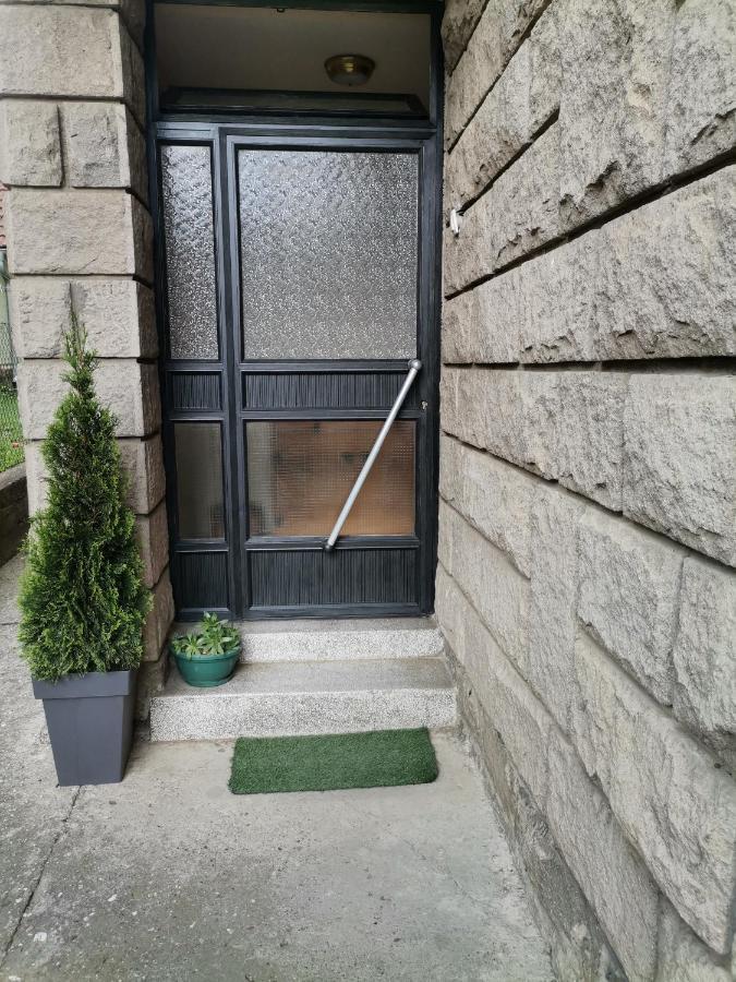 Kelizual Apartman Gornji Milanovac Kültér fotó